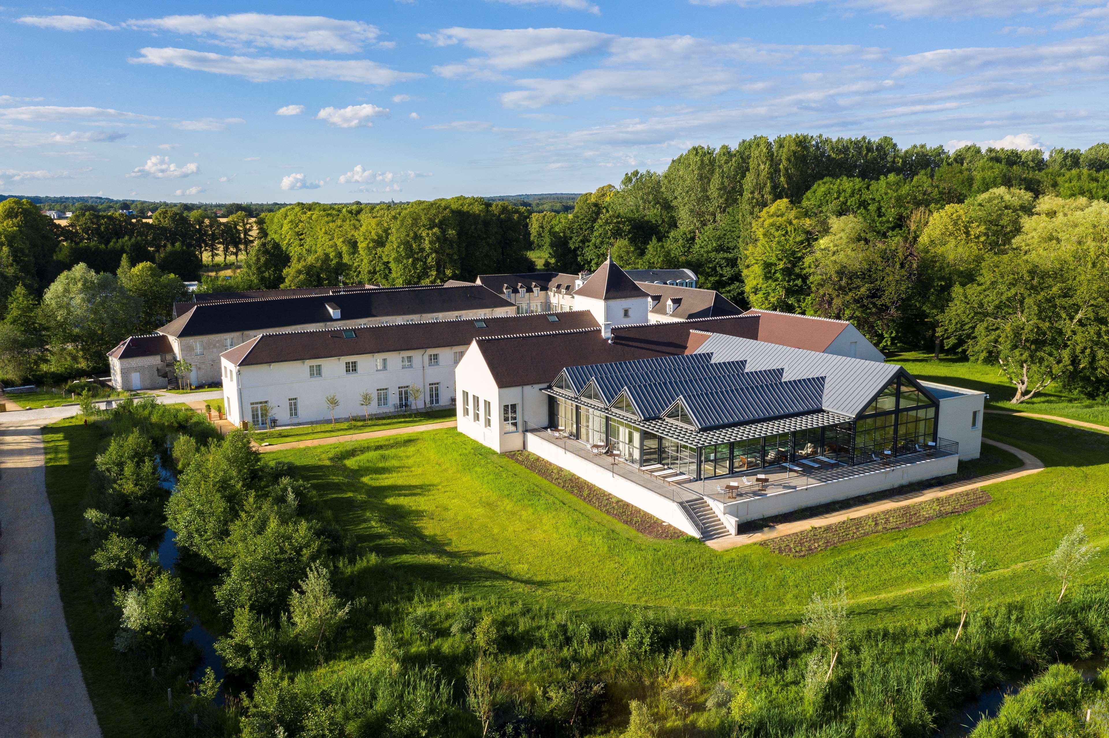 ホテル ハイアット リージェンシー シャンティイ Vineuil-Saint-Firmin エクステリア 写真